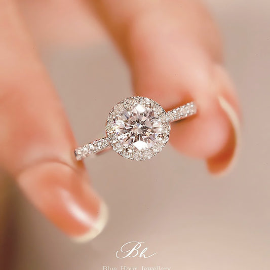 Brilliant Nebula One Carat Moissanite Diamond Ring