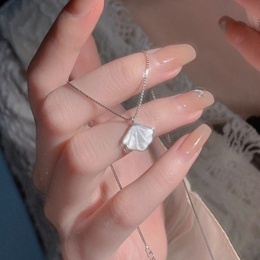 Beizi simple necklace