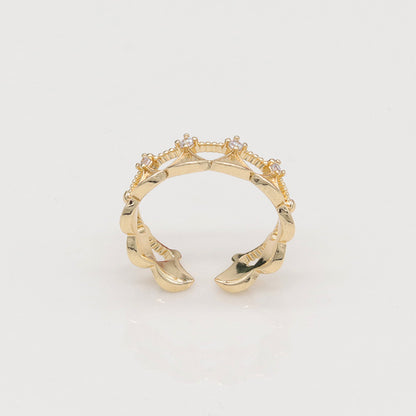 Crown fan-shaped design ring hollow opening