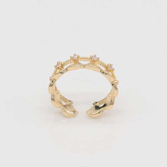 Crown fan design ring