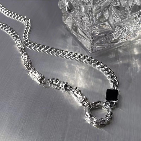 Handsome men’s clavicle chain