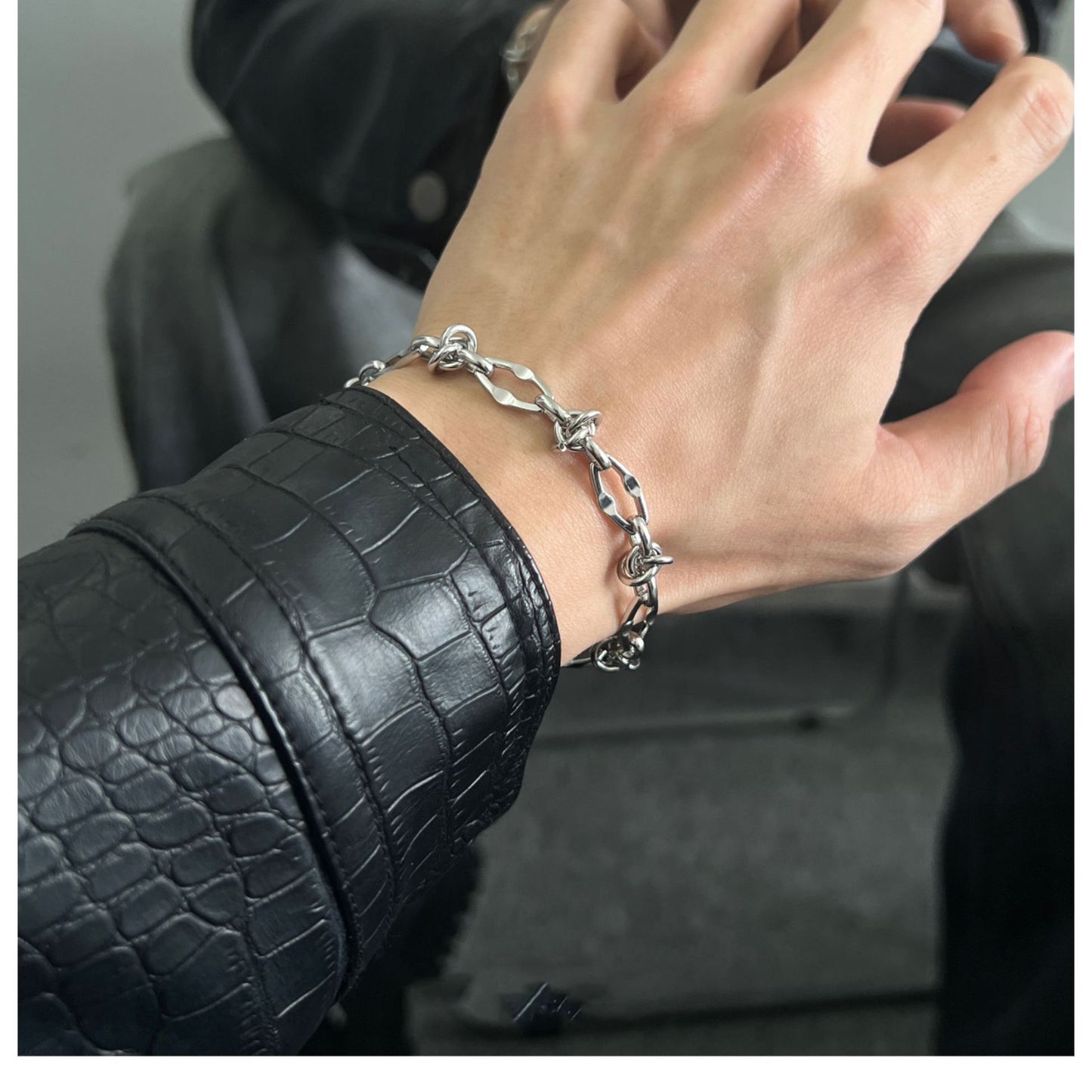 Titanium steel non-fading bracelet