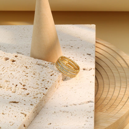 Lace inlaid zircon ring