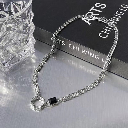 Handsome men’s clavicle chain