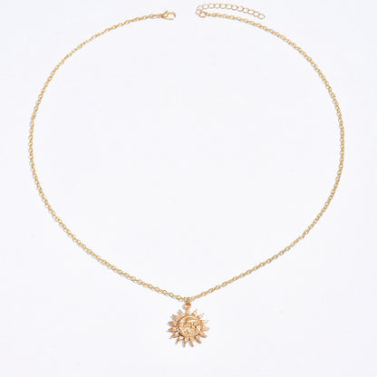Retro simple sunflower pendant