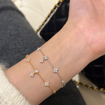 Four-leaf clover zircon bracelet