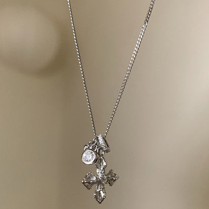 Lovely shining star full diamond necklace